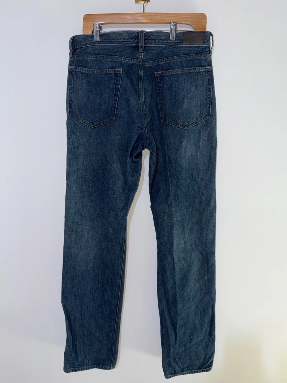 J. Crew The Sutton Men's Straight-Leg Jeans in Dark Blue Wash 32x34